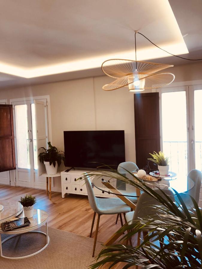 El Capricho Del Arco_Apartamentos Burgos Catedral Luaran gambar