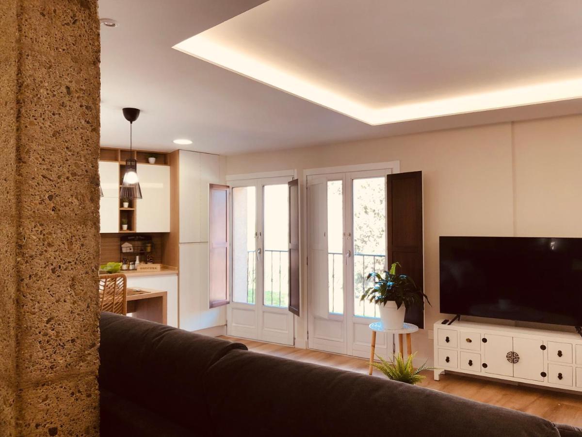 El Capricho Del Arco_Apartamentos Burgos Catedral Luaran gambar
